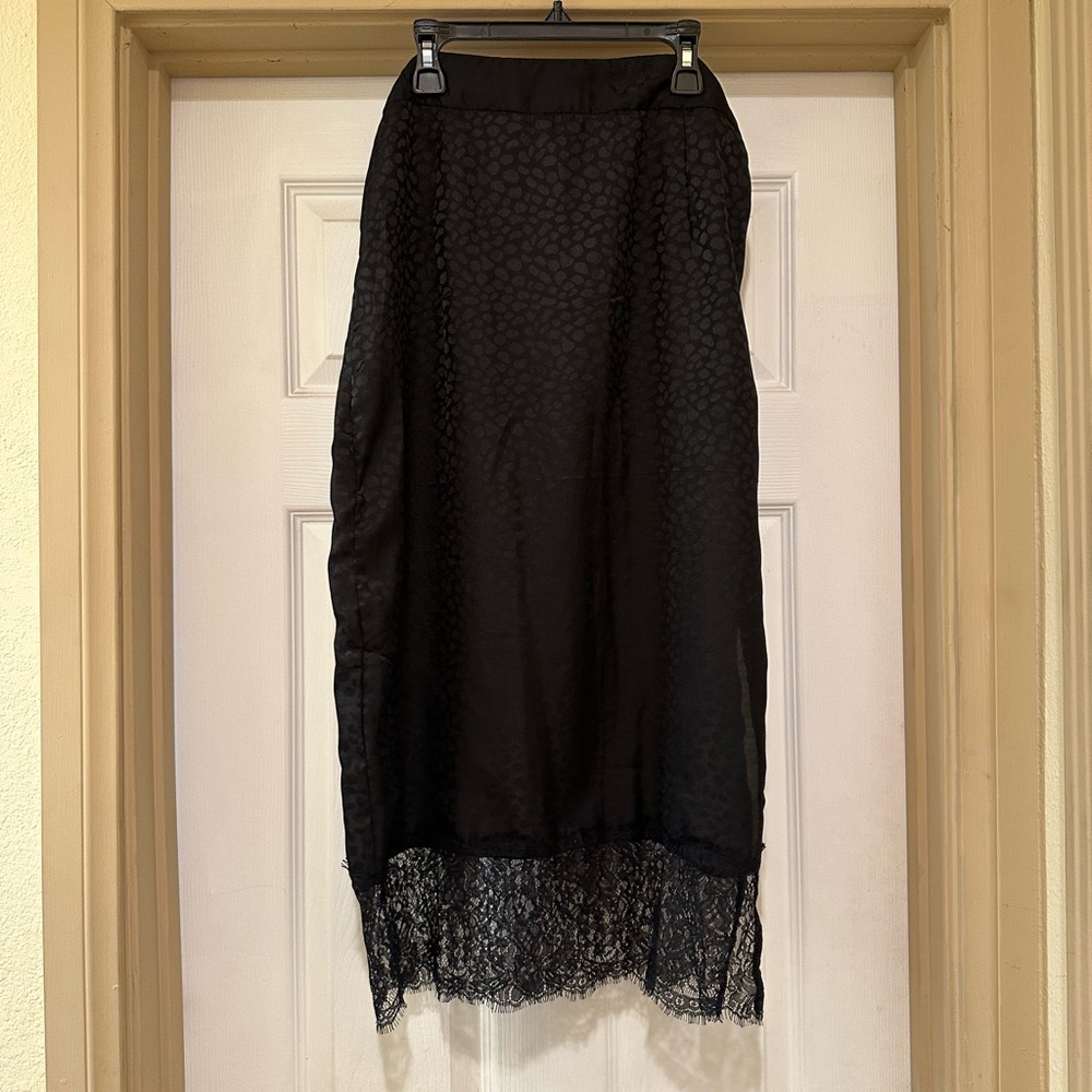 Black Leopard print midi skirt